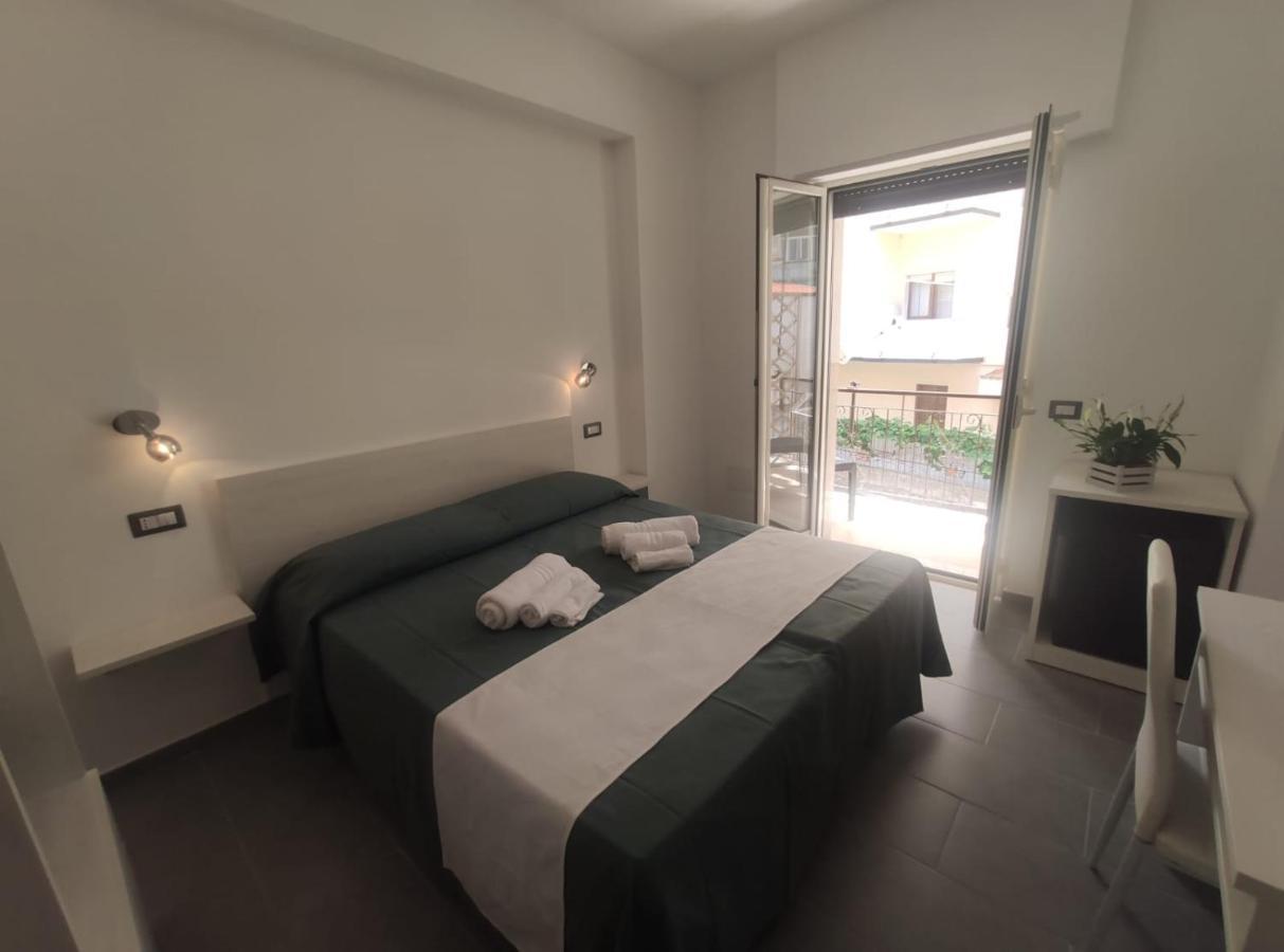 Ninfea Tropea City Rooms Екстериор снимка